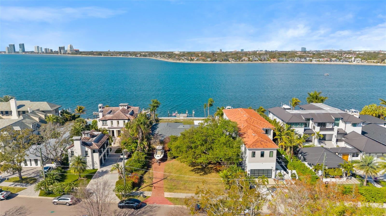 DAVIS ISLANDS PB10 PG52 TO 57 - Residential