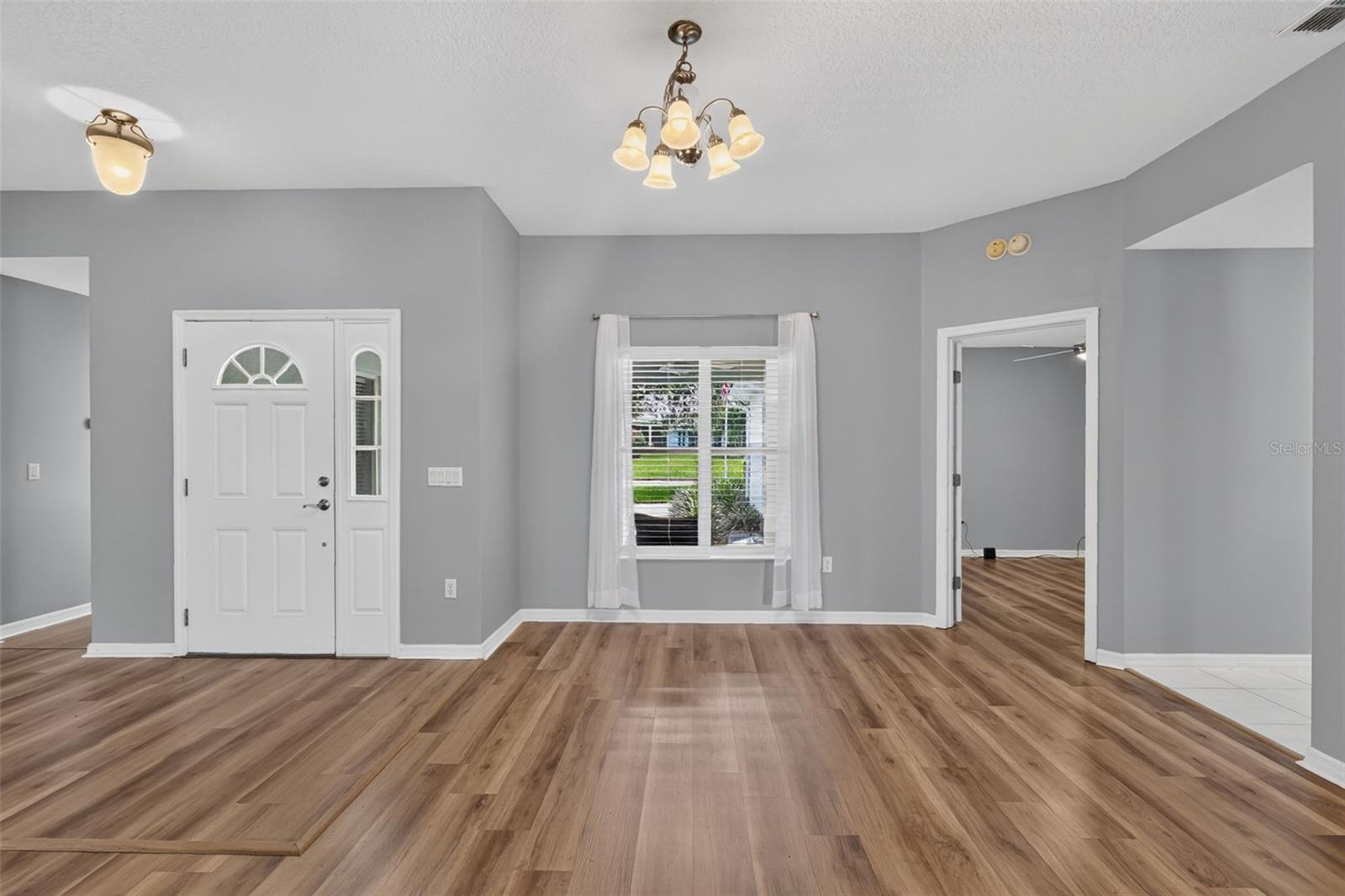 LEESBURG ARLINGTON RIDGE PH 1-B - Residential