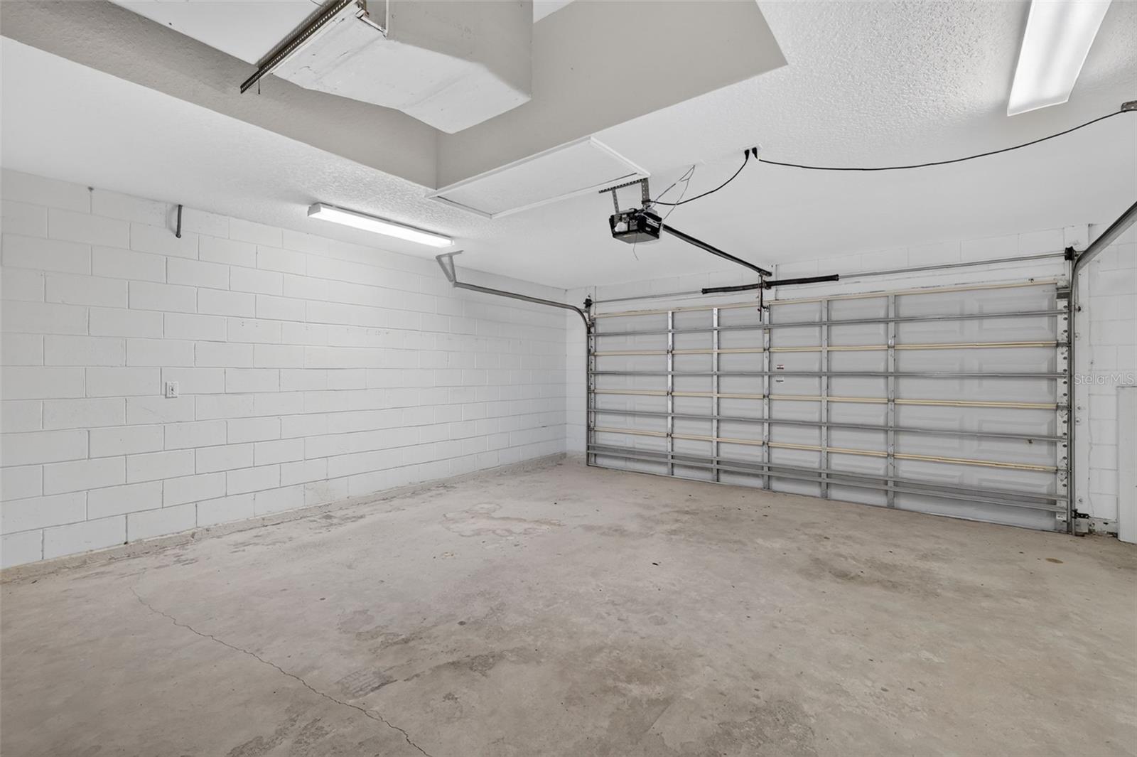 LEESBURG ARLINGTON RIDGE PH 1-B - Residential