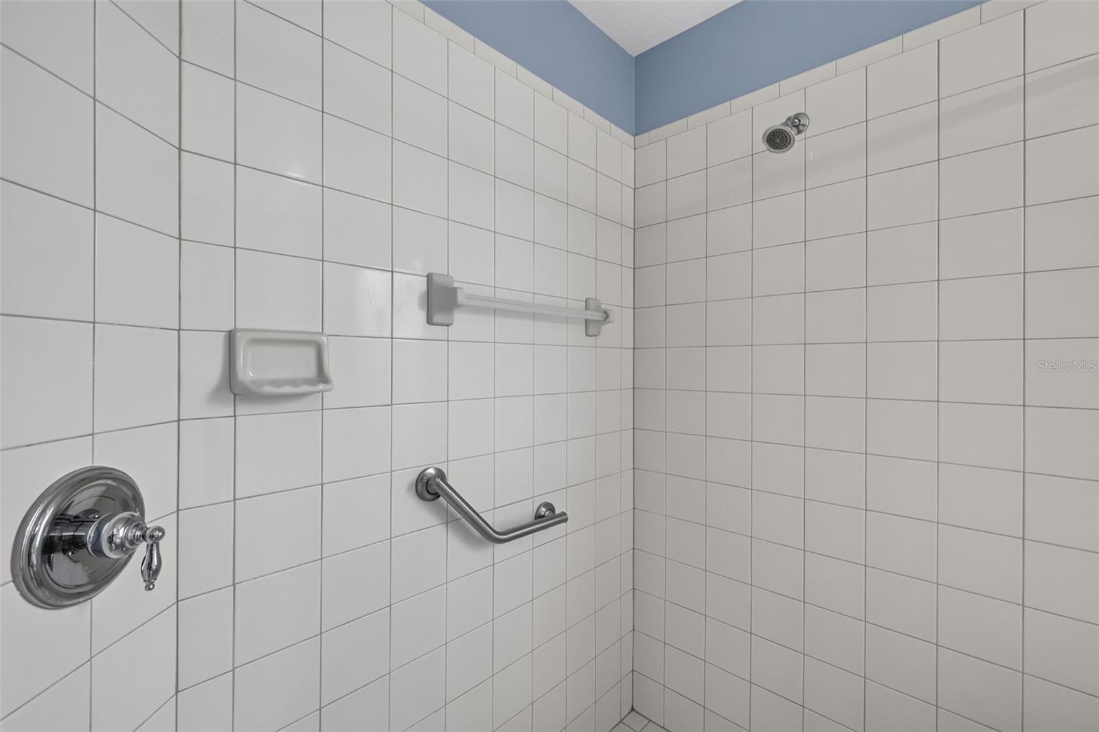 LEESBURG ARLINGTON RIDGE PH 1-B - Residential