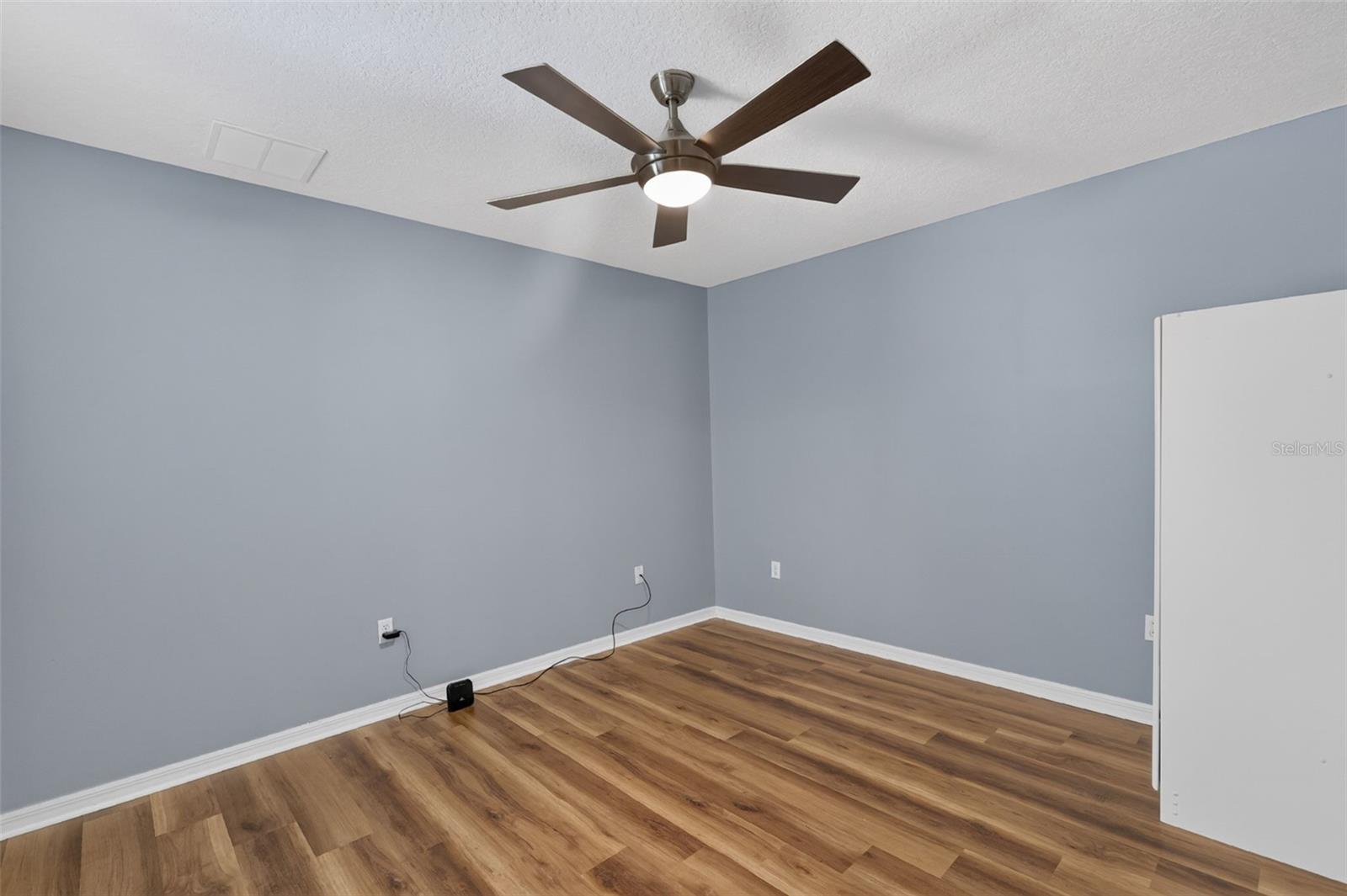 LEESBURG ARLINGTON RIDGE PH 1-B - Residential