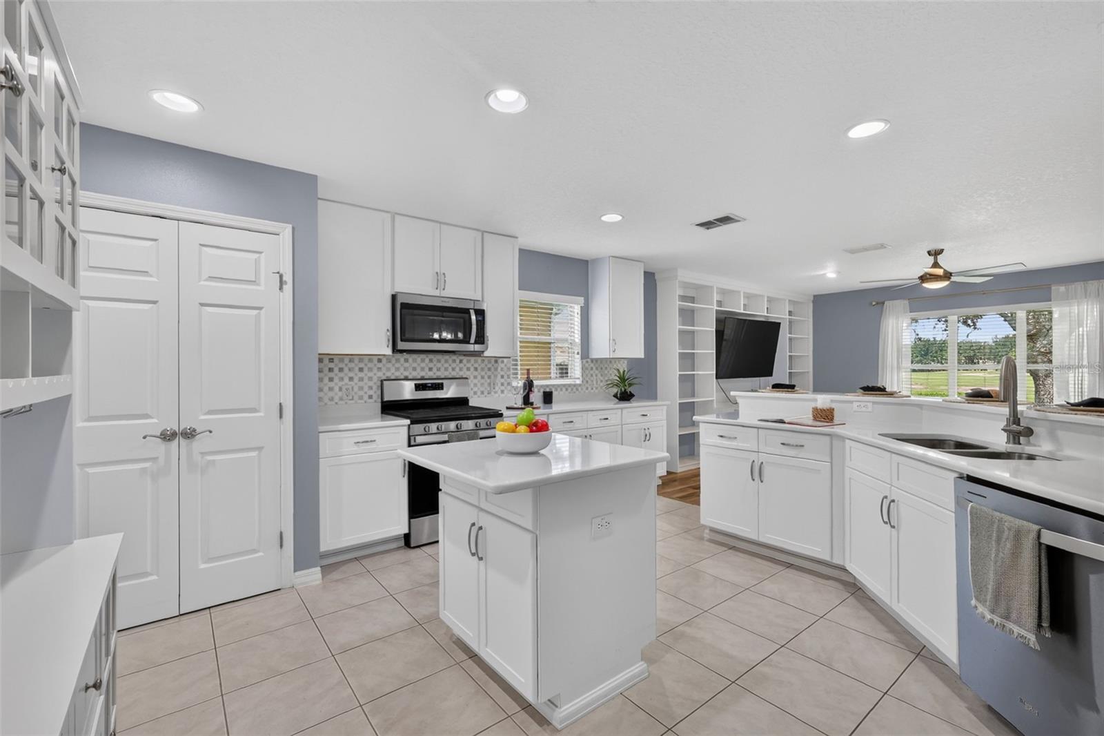 LEESBURG ARLINGTON RIDGE PH 1-B - Residential