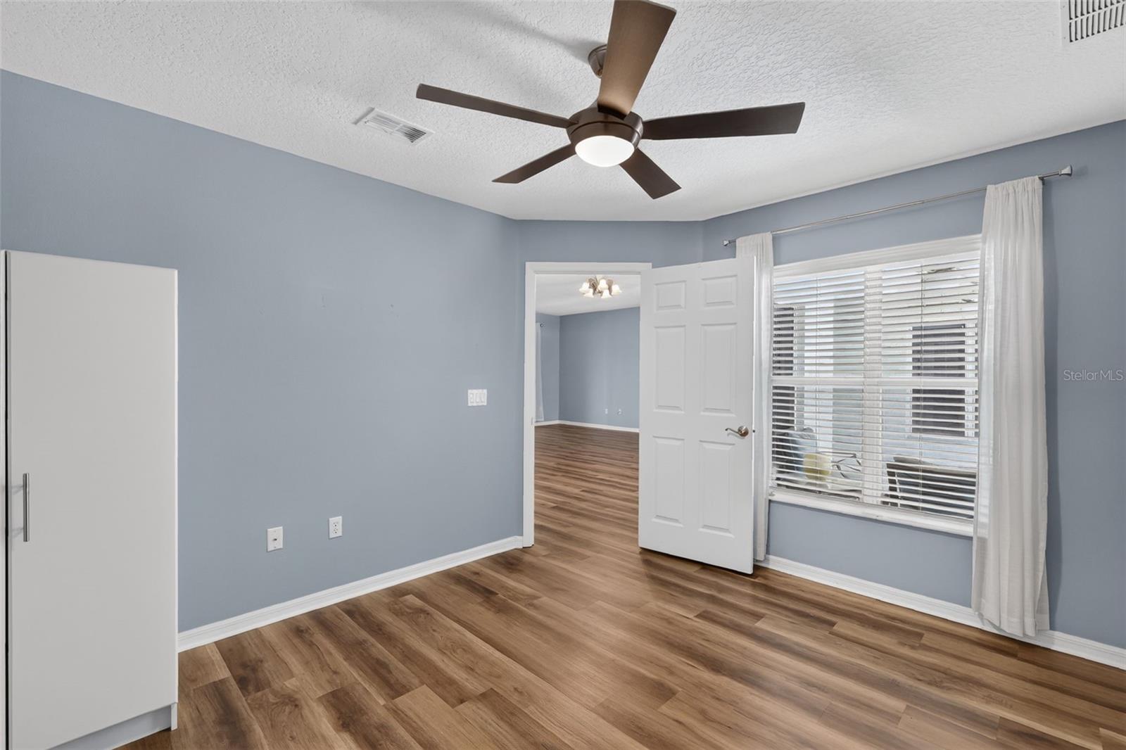 LEESBURG ARLINGTON RIDGE PH 1-B - Residential