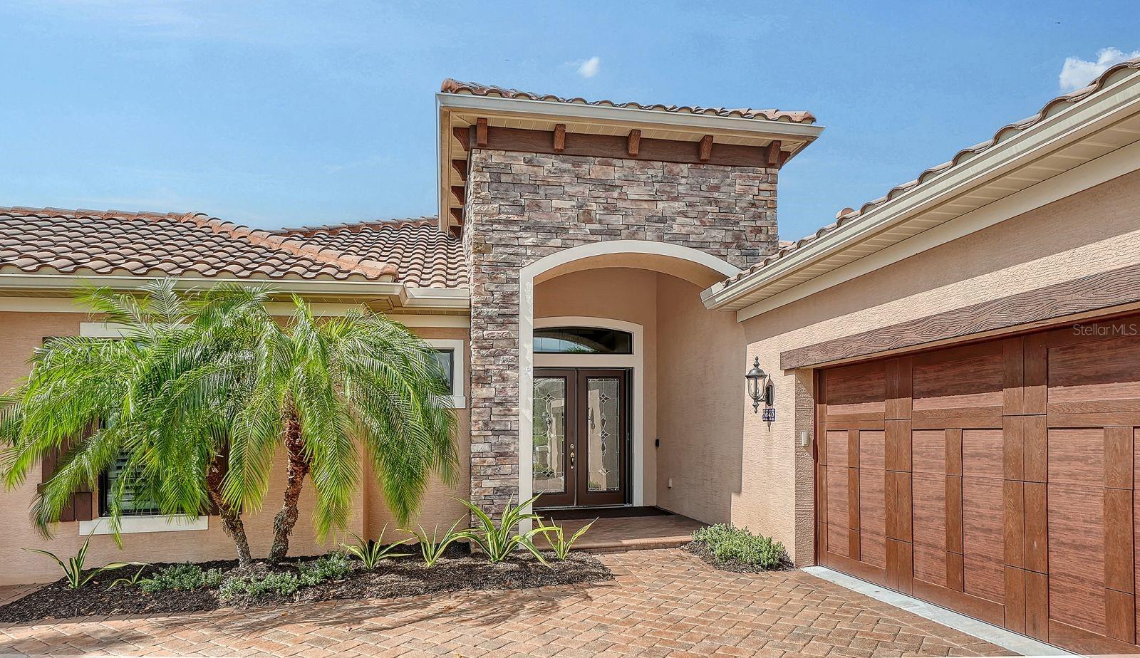 COUNTRY CLUB EAST AT LAKEWD RNCH RR - Residential
