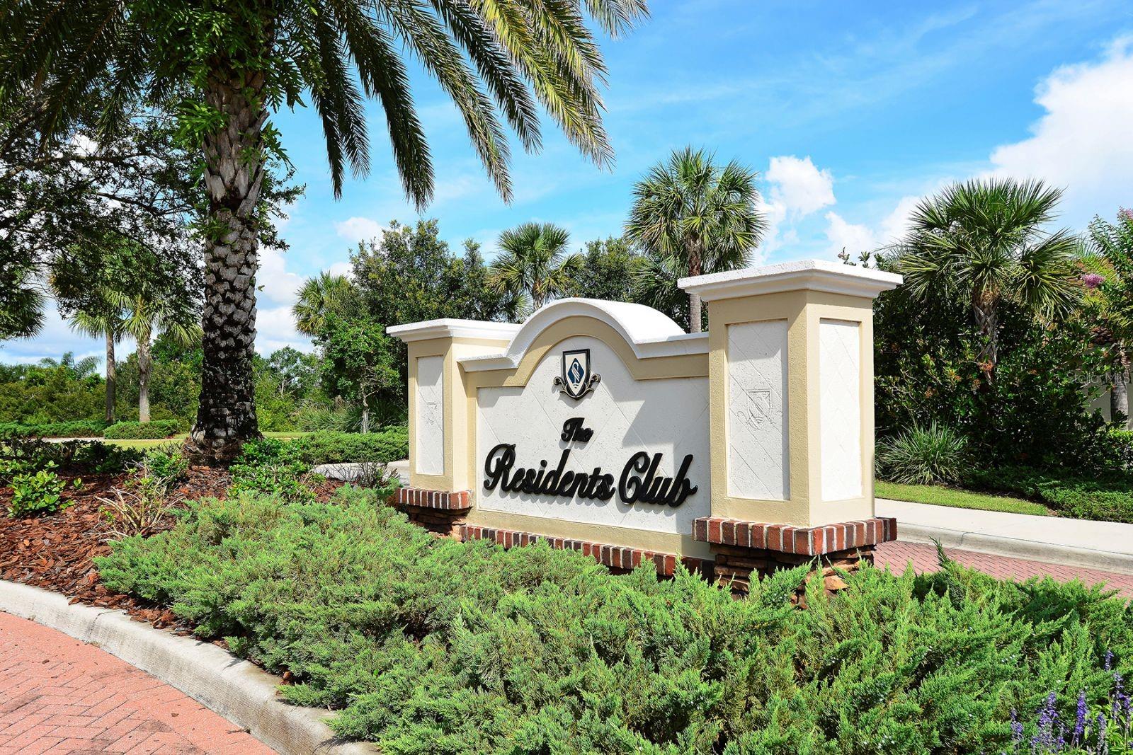 COUNTRY CLUB EAST AT LAKEWD RNCH RR - Residential