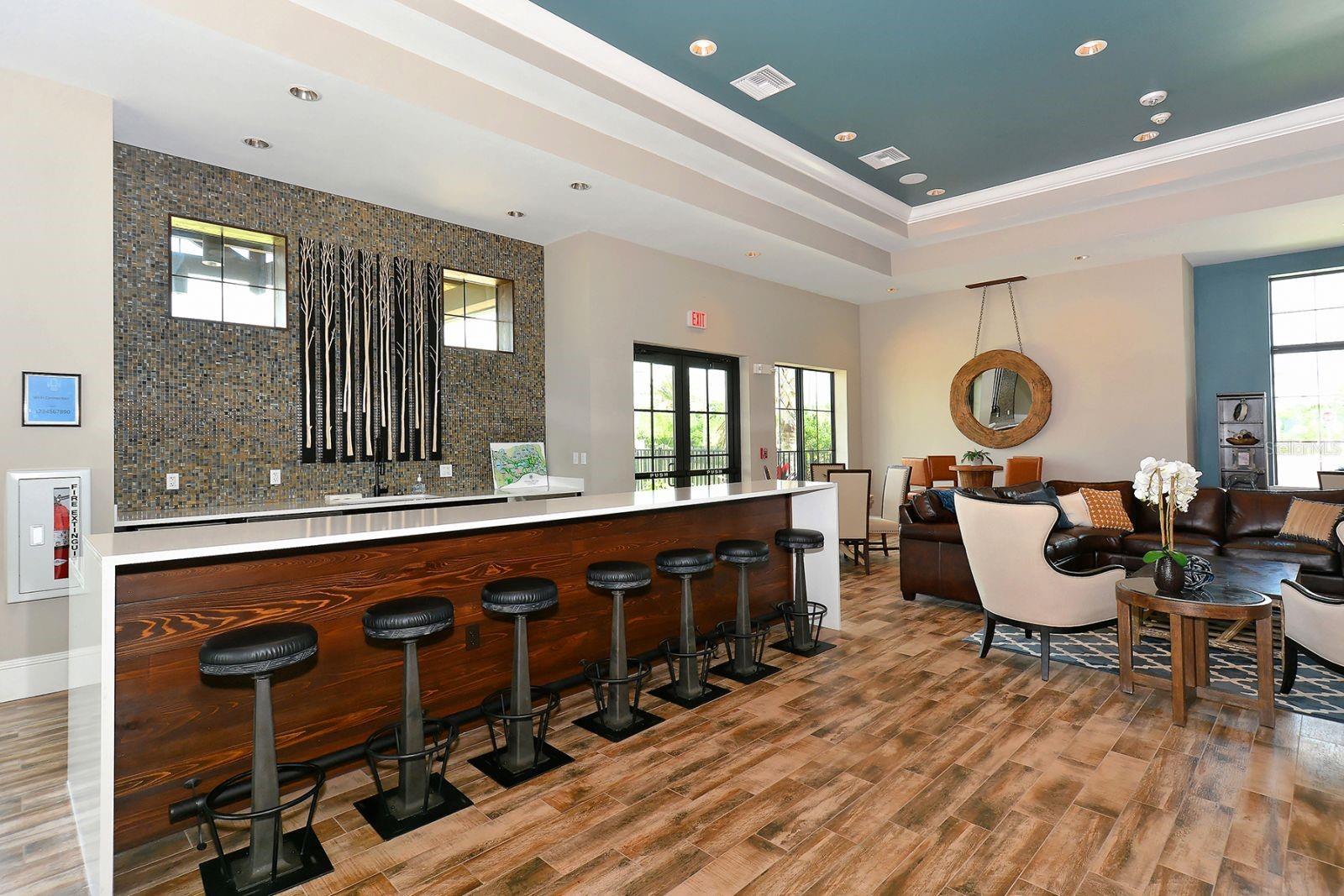 COUNTRY CLUB EAST AT LAKEWD RNCH RR - Residential