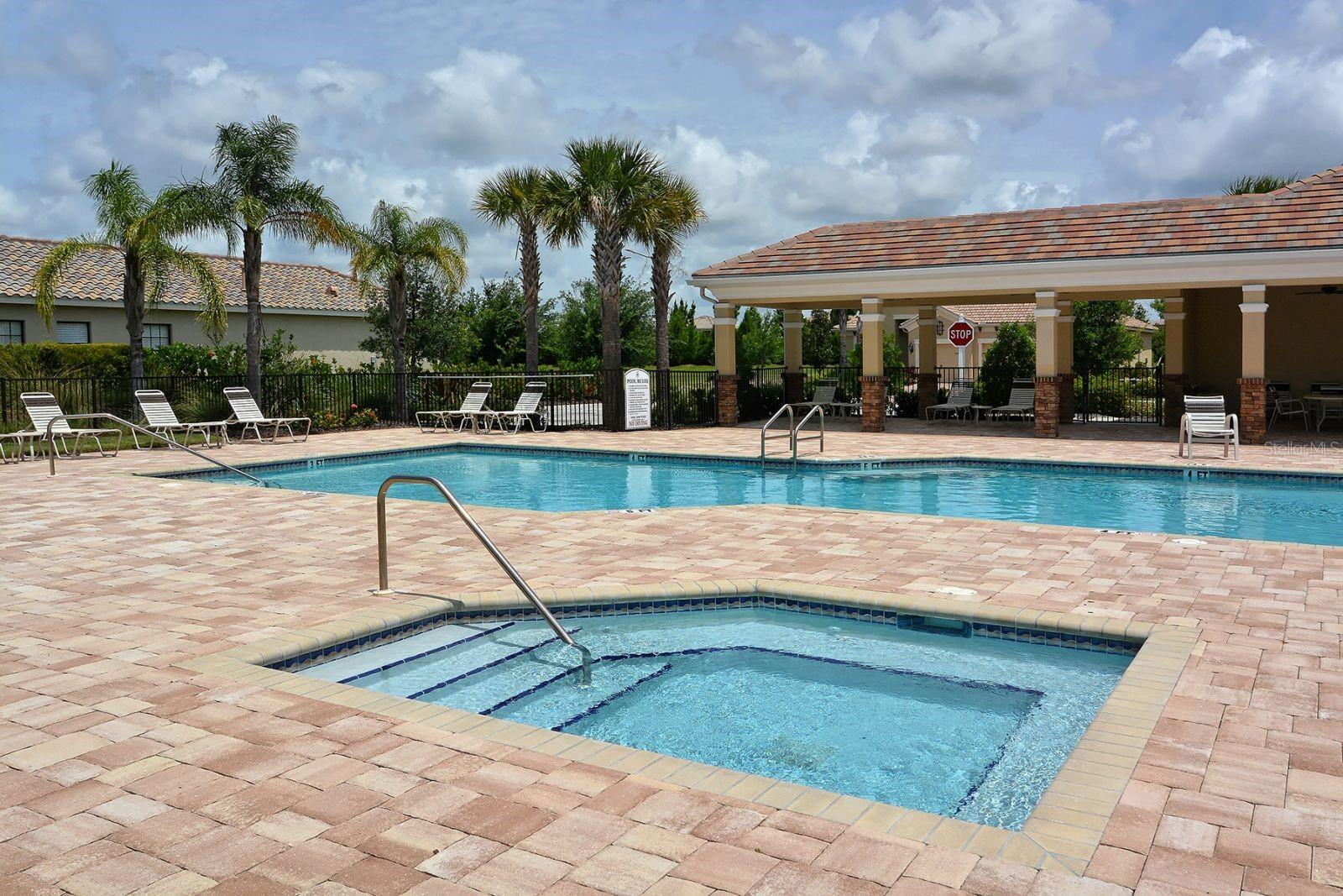 COUNTRY CLUB EAST AT LAKEWD RNCH RR - Residential