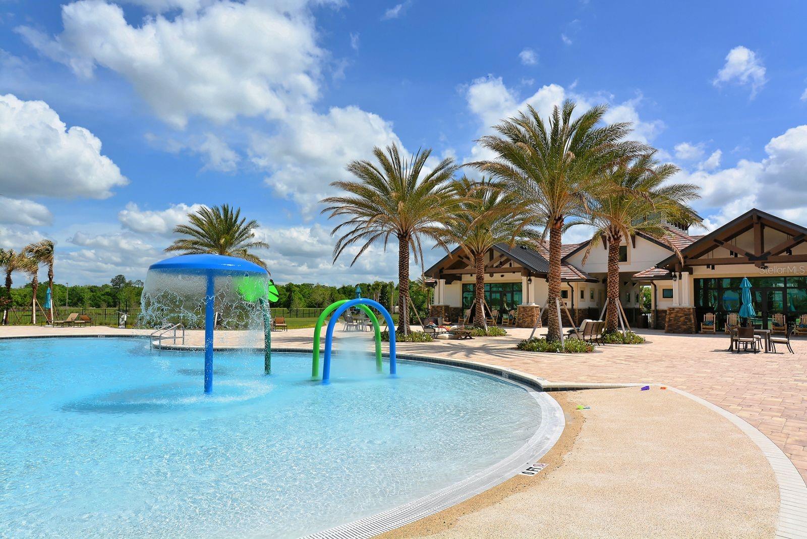 COUNTRY CLUB EAST AT LAKEWD RNCH RR - Residential