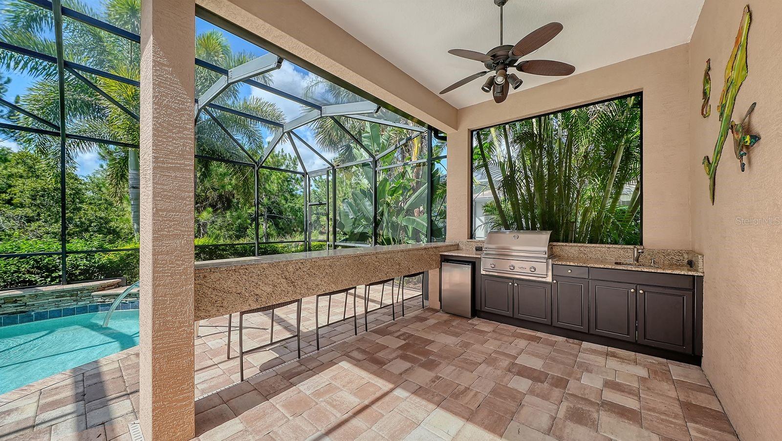 COUNTRY CLUB EAST AT LAKEWD RNCH RR - Residential