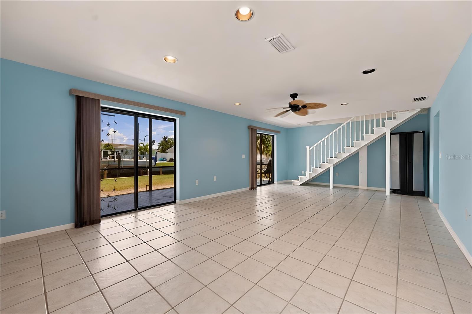 FLAMINGO CAY APTS AMD - Residential