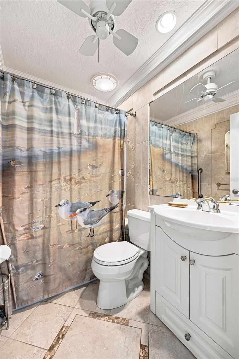 FLAMINGO CAY APTS AMD - Residential