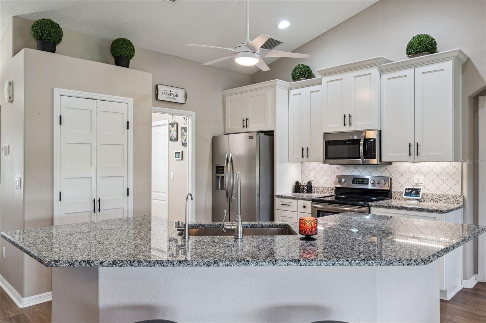 PLANTATION ESTATES UNIT 20 - Residential