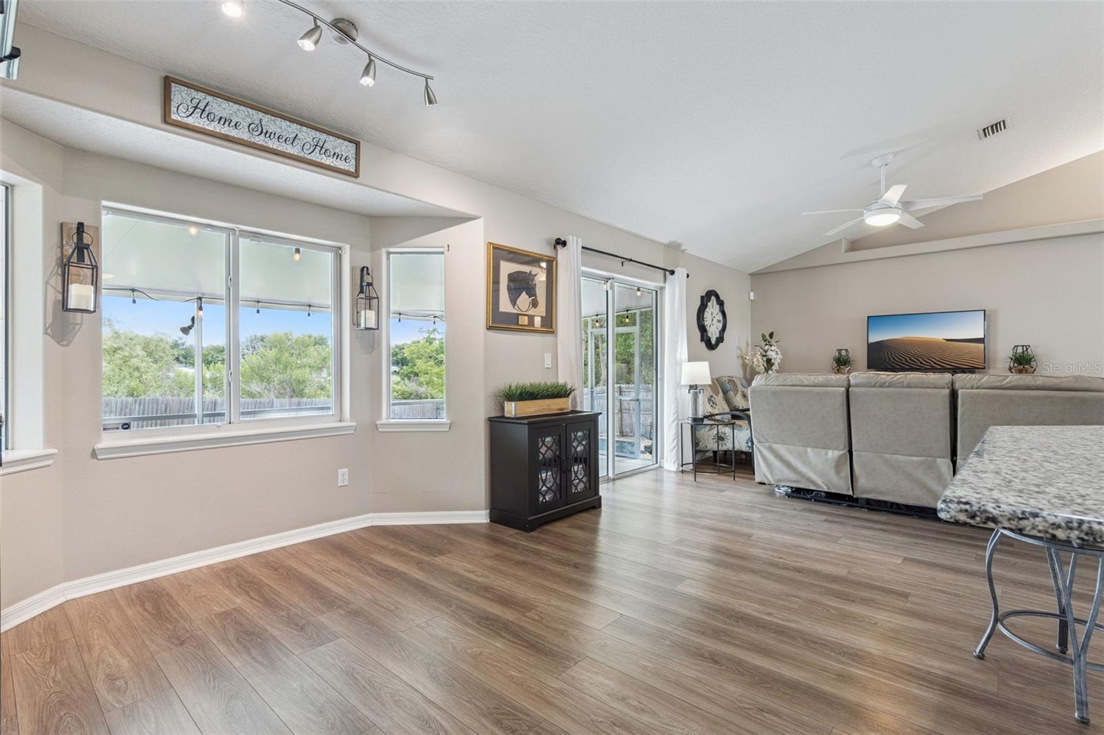 PLANTATION ESTATES UNIT 20 - Residential