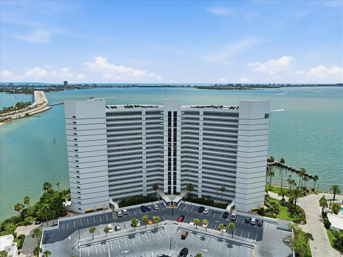 CONDO ON THE BAY TOWER I - Residential