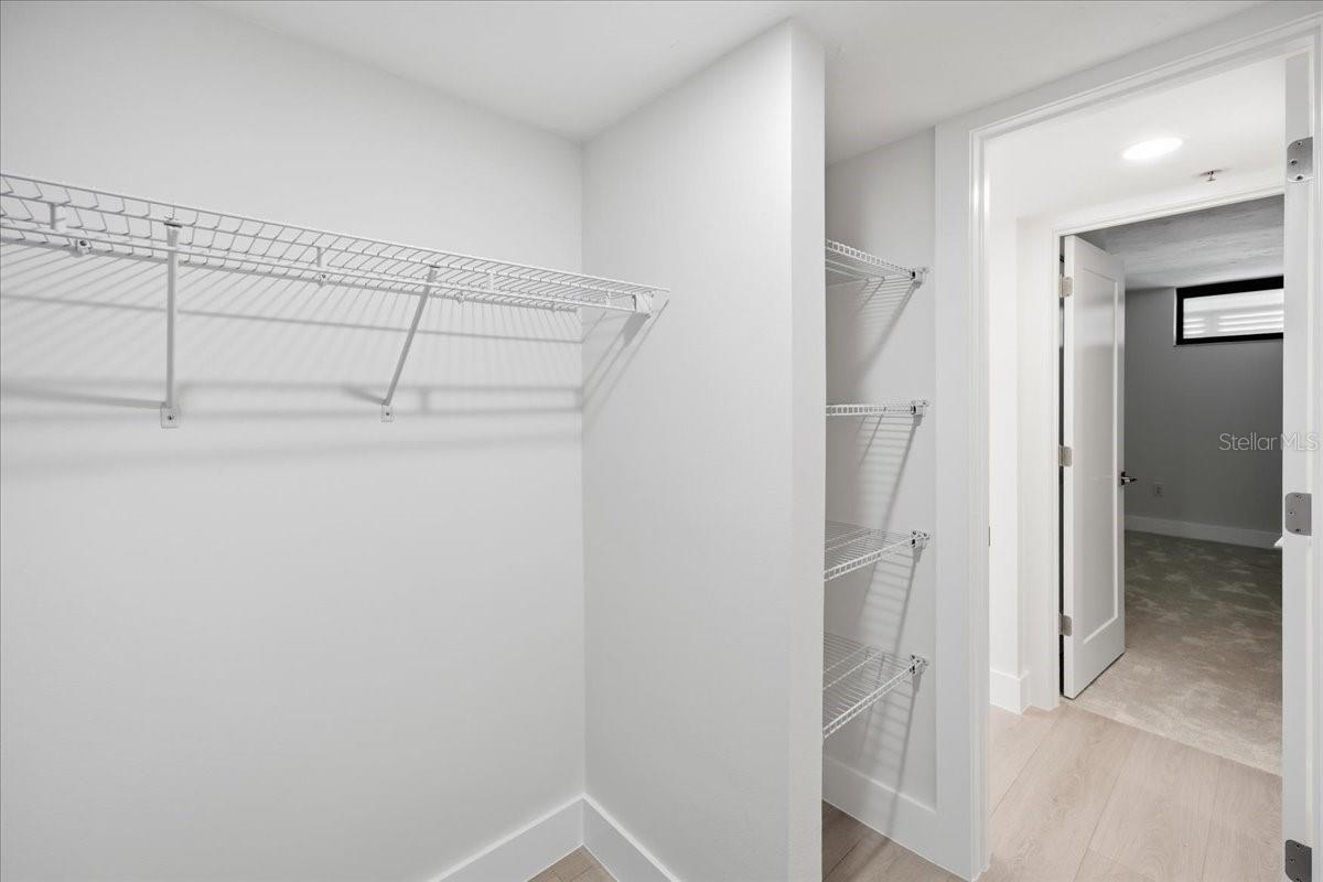 CONDO ON THE BAY TOWER I - Residential