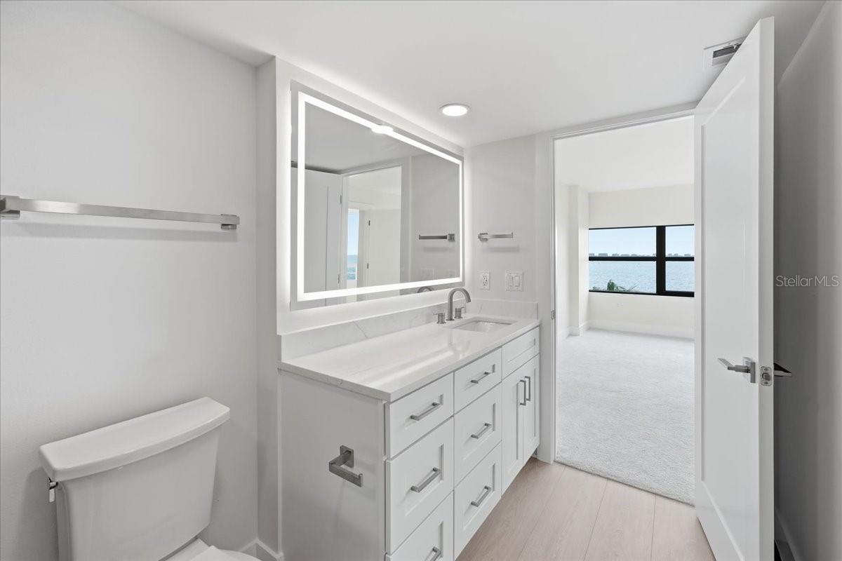 CONDO ON THE BAY TOWER I - Residential