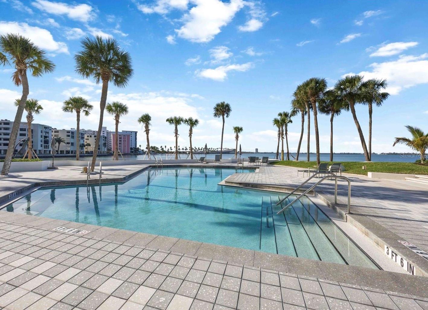 CONDO ON THE BAY TOWER I - Residential