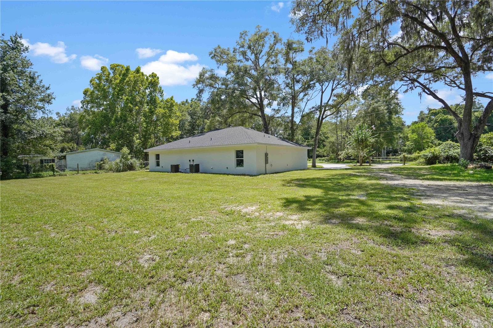 DOAK STADIUM ACRES - Residential