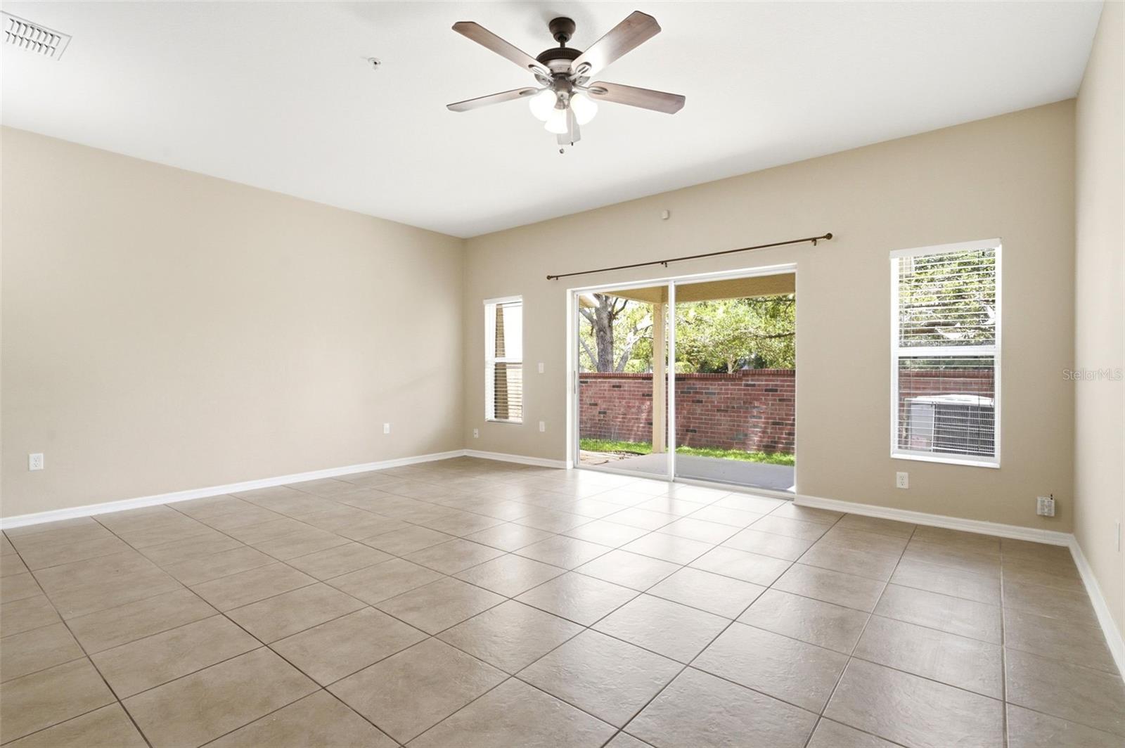 ARBORVIEW PARK - Residential