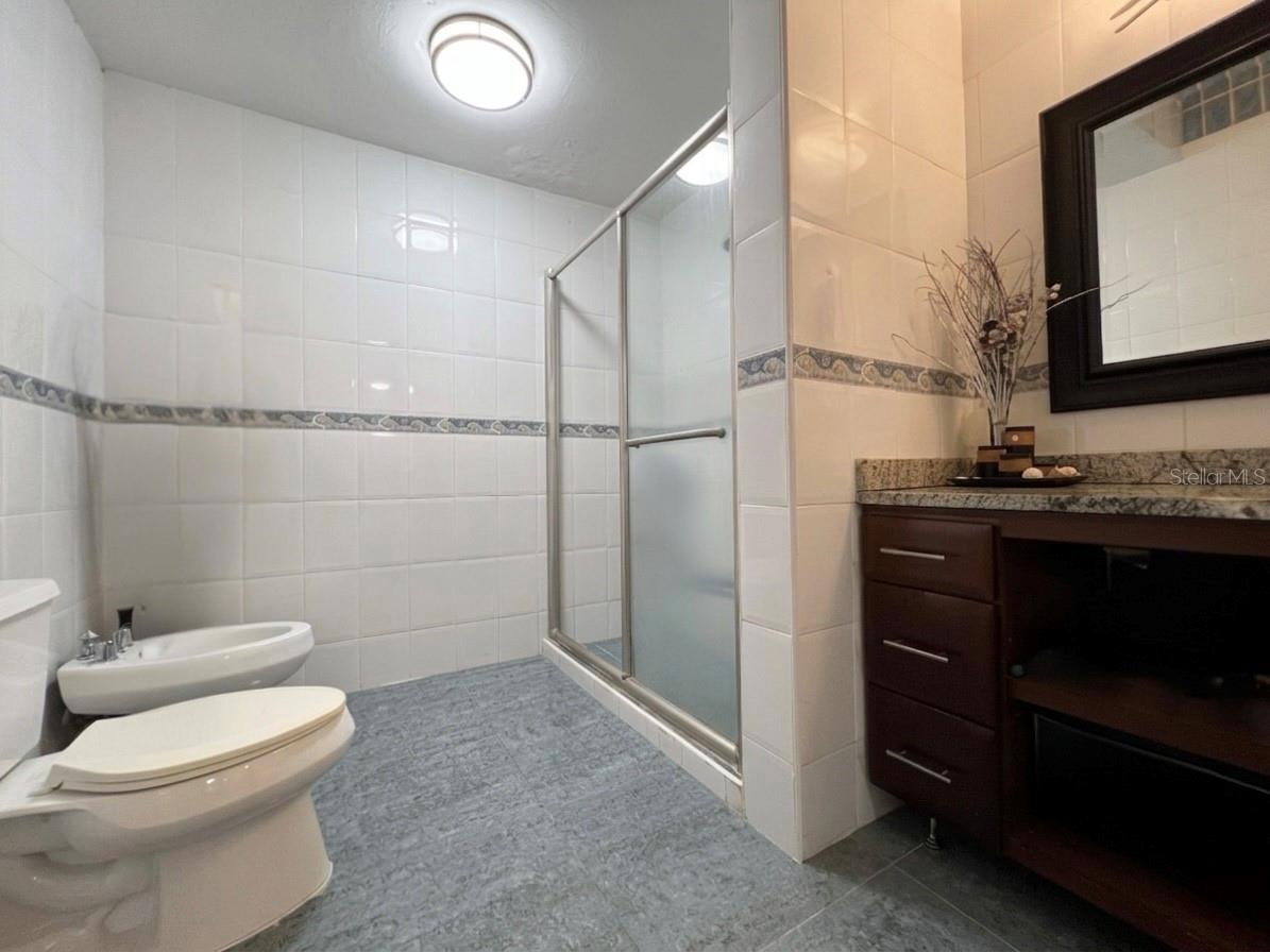 URB VILLA CAPARRA NORTE - Residential