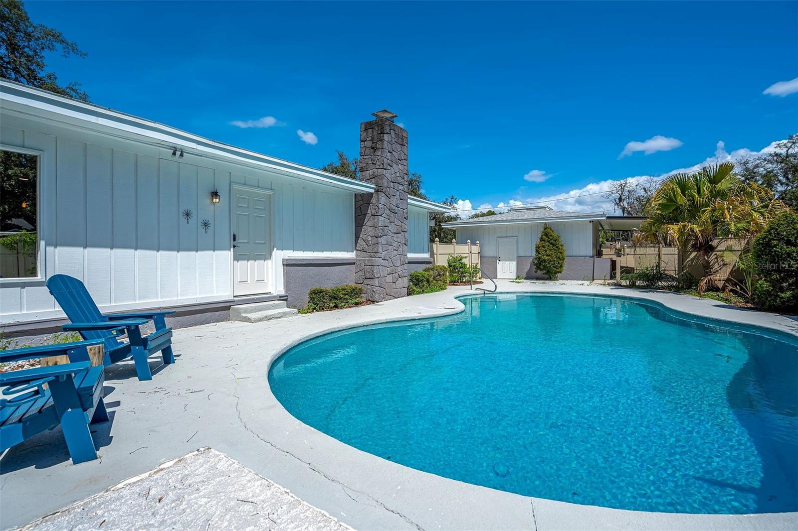 TEMPLE TERRACE ESTATES - Residential