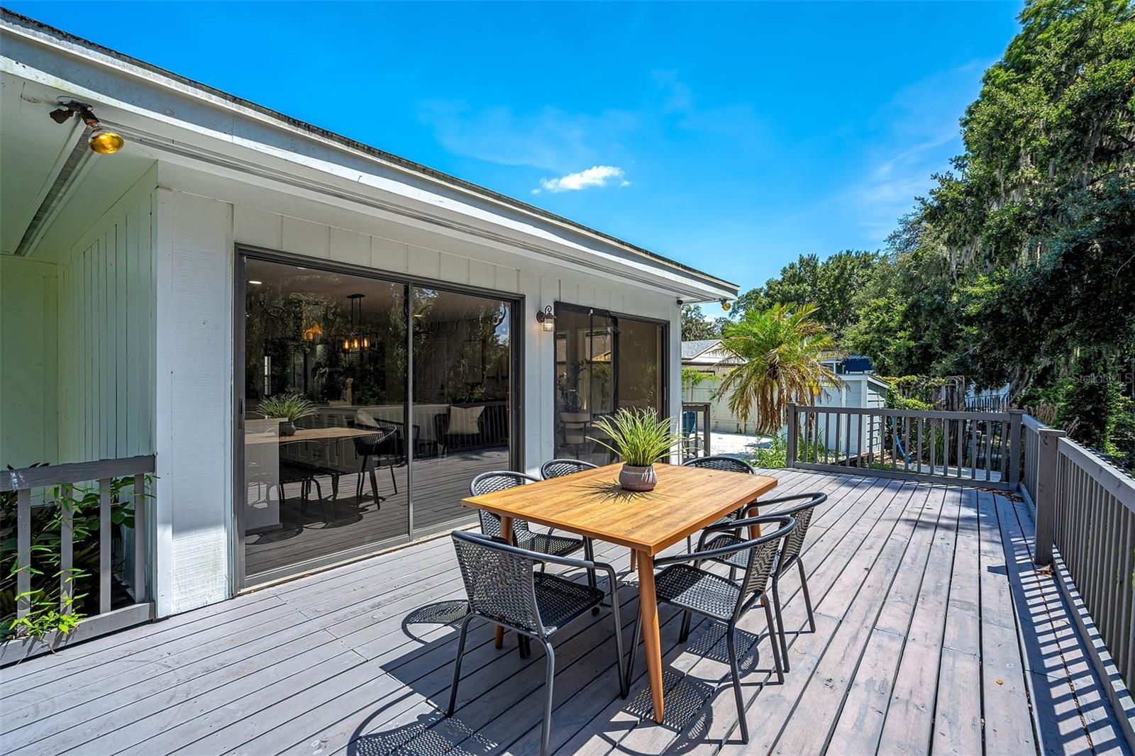 TEMPLE TERRACE ESTATES - Residential