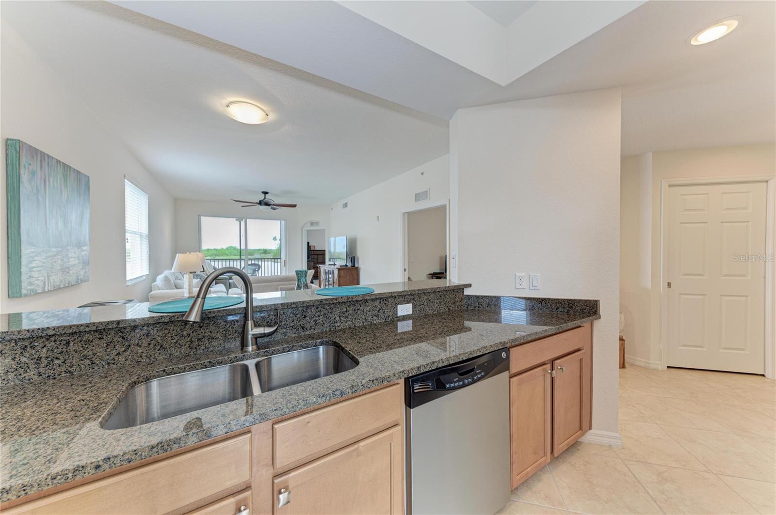 RIVER STRAND - Residential