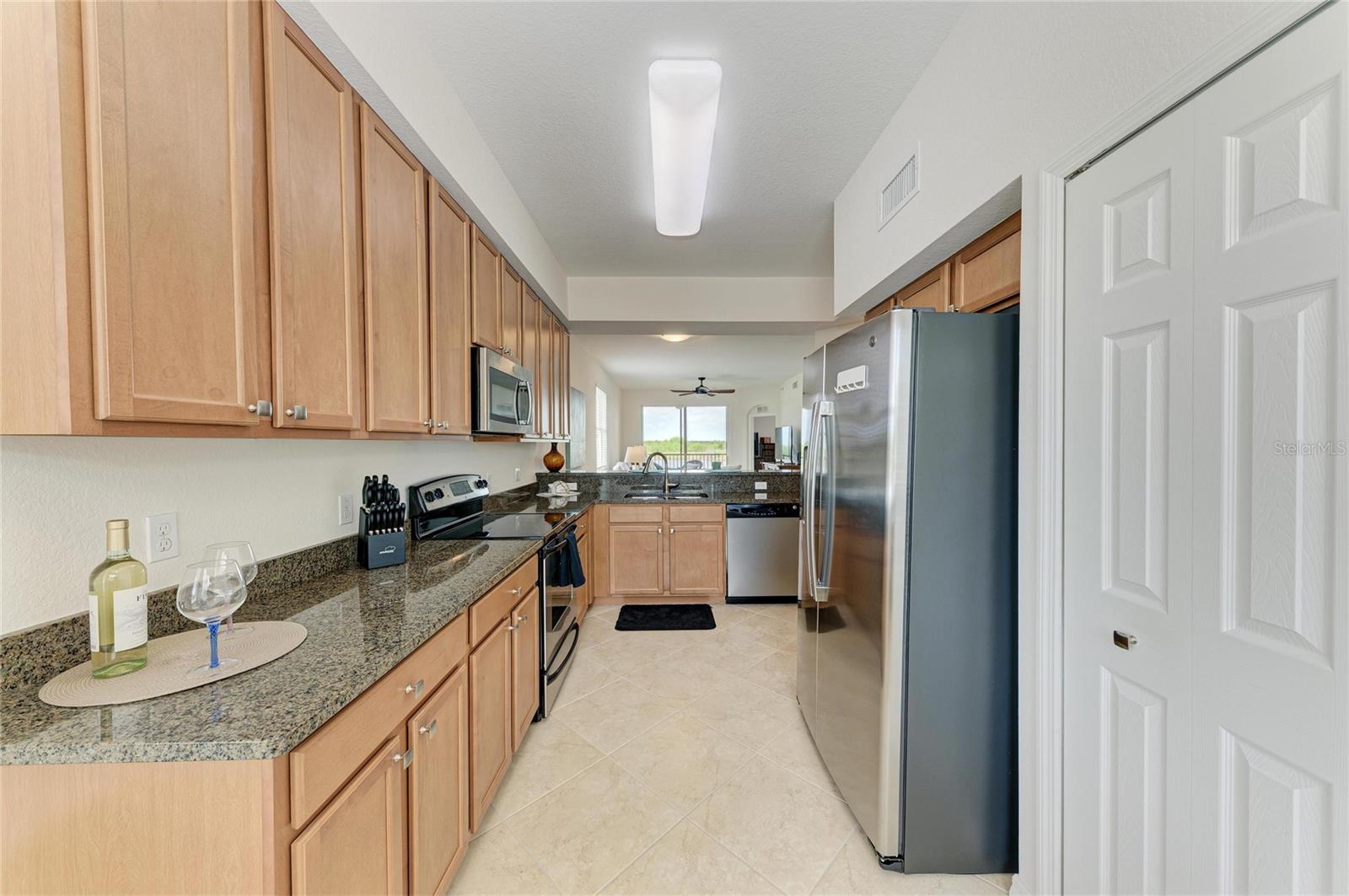 RIVER STRAND - Residential