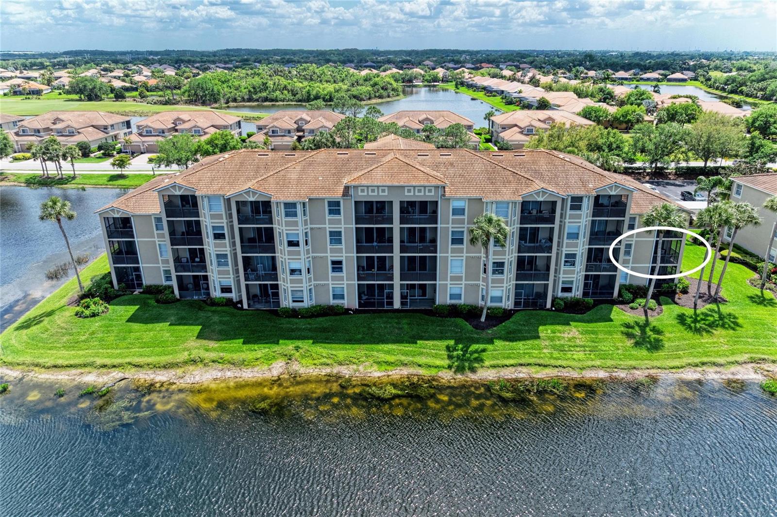 RIVER STRAND - Residential