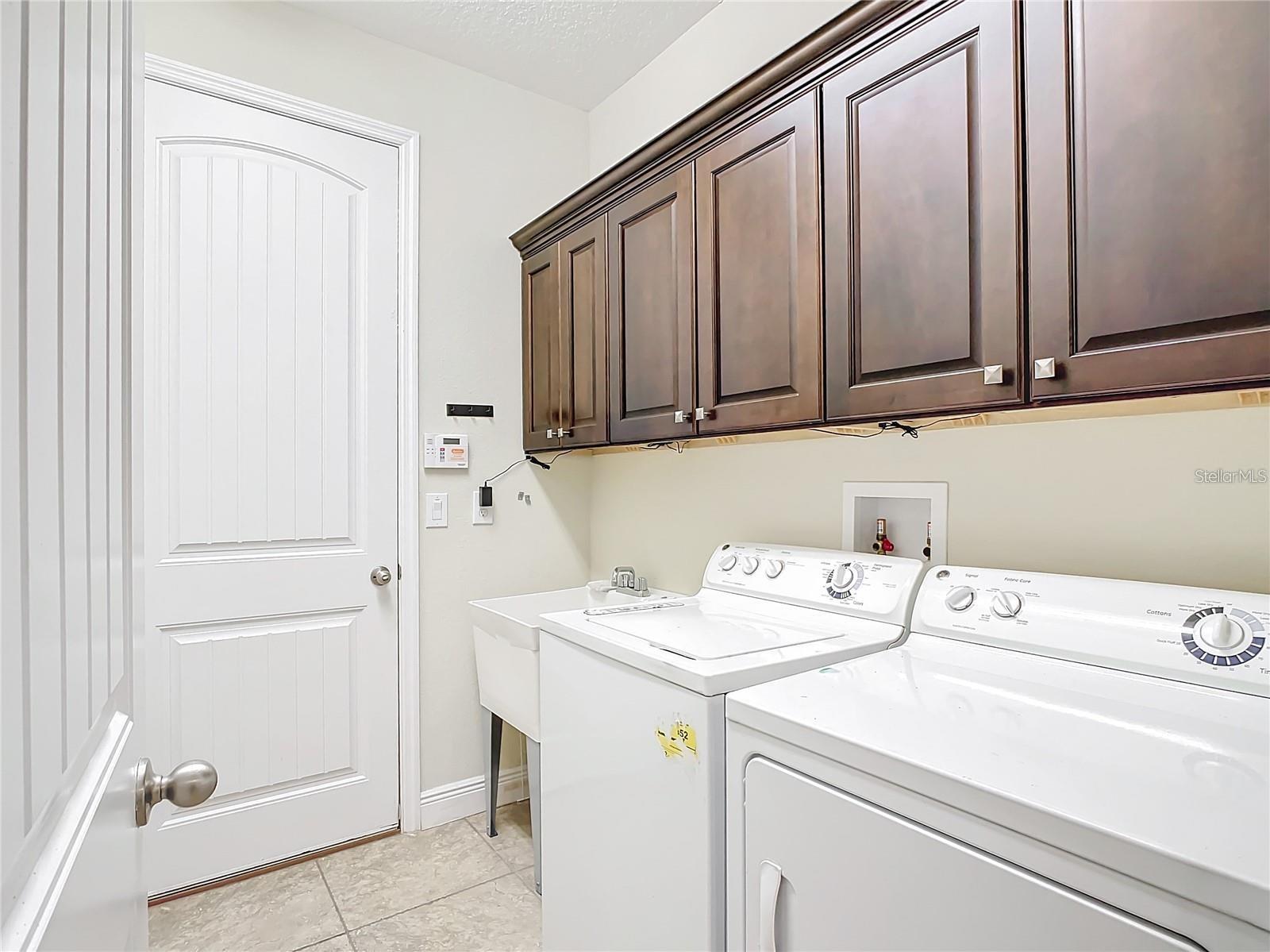 MEADOWRIDGE ESTATES - Residential