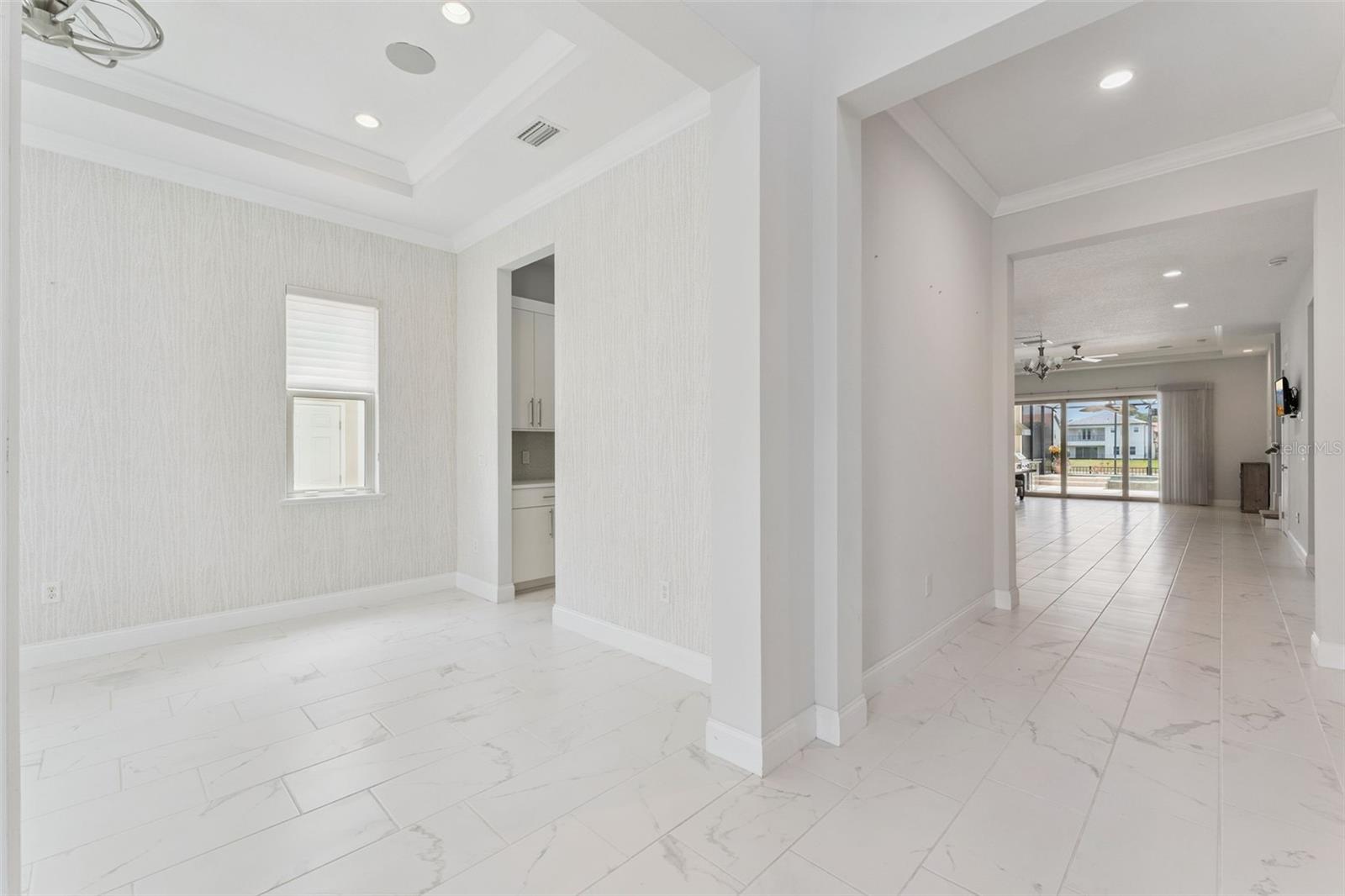 ROYAL CYPRESS PRESERVE - Residential