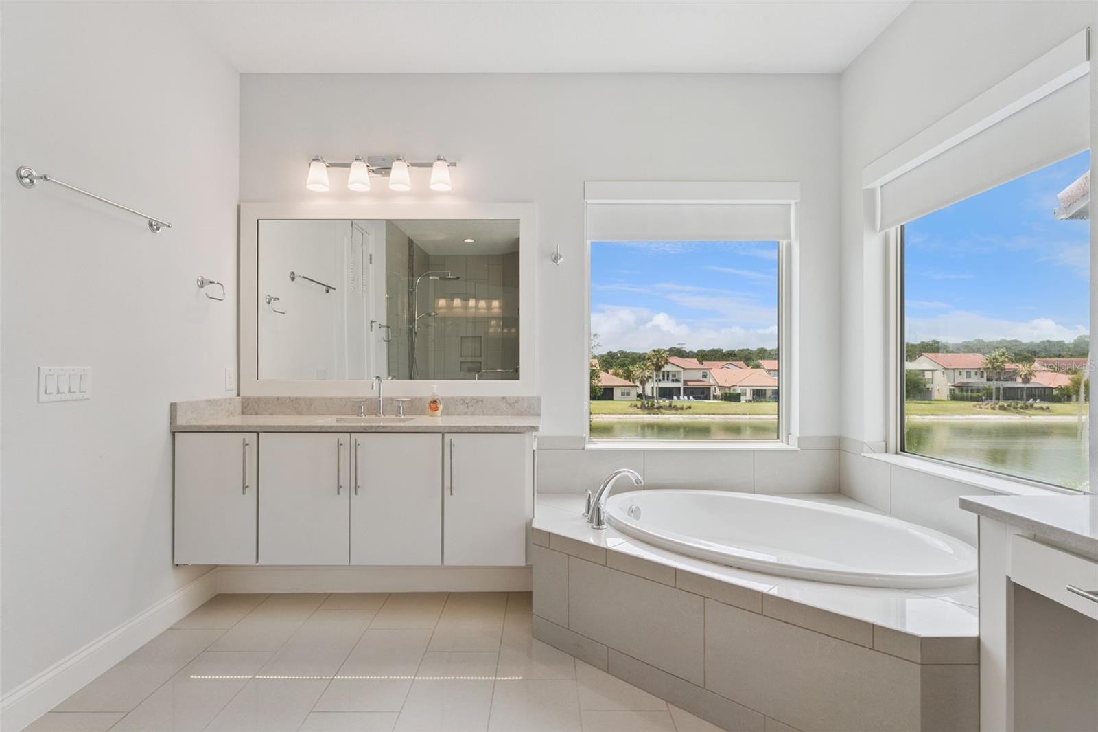 ROYAL CYPRESS PRESERVE - Residential