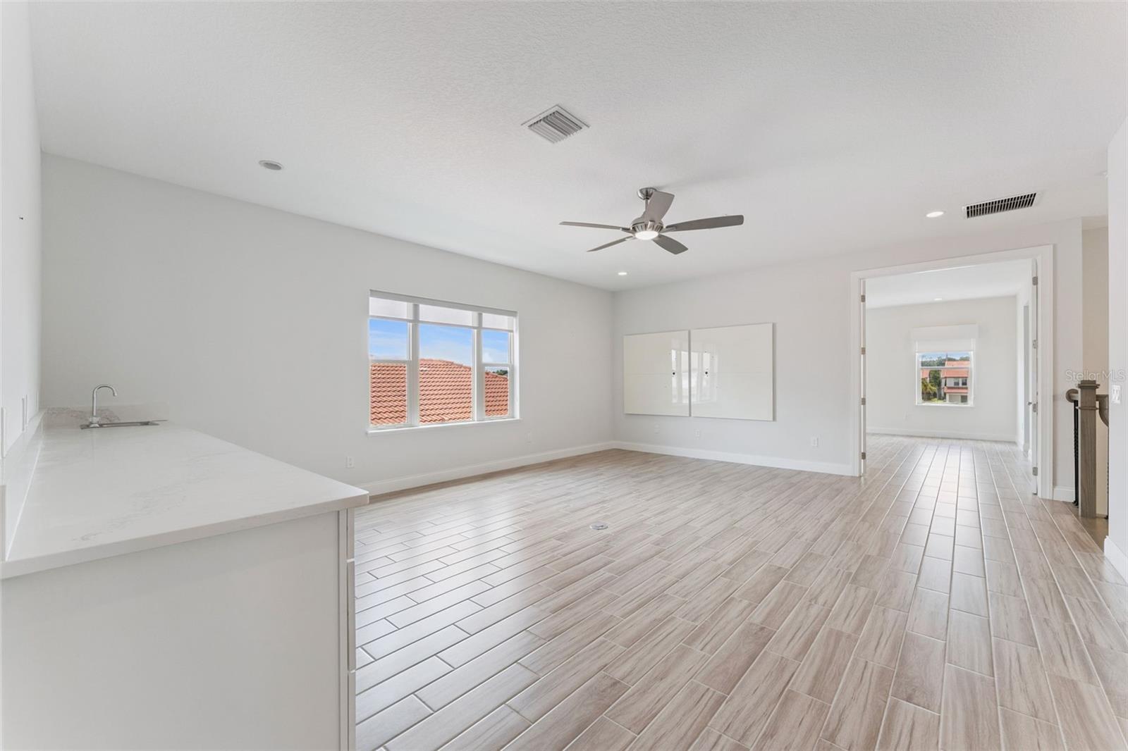 ROYAL CYPRESS PRESERVE - Residential