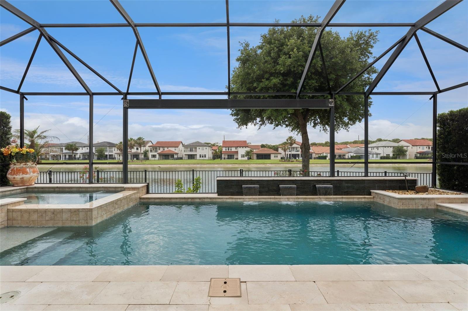 ROYAL CYPRESS PRESERVE - Residential