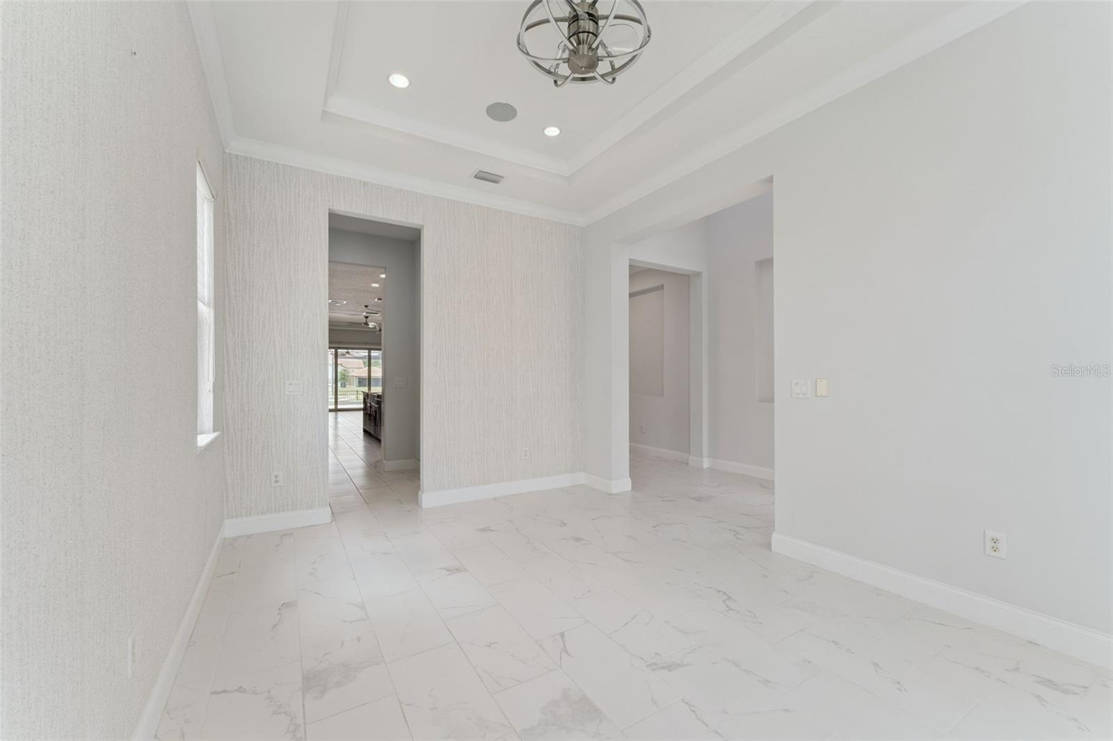 ROYAL CYPRESS PRESERVE - Residential