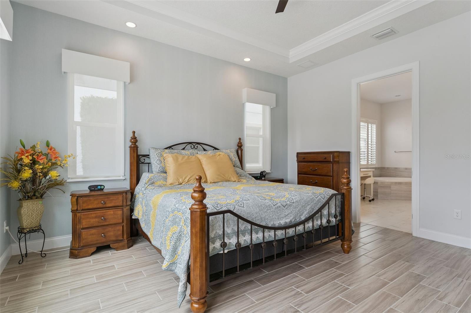 ROYAL CYPRESS PRESERVE - Residential