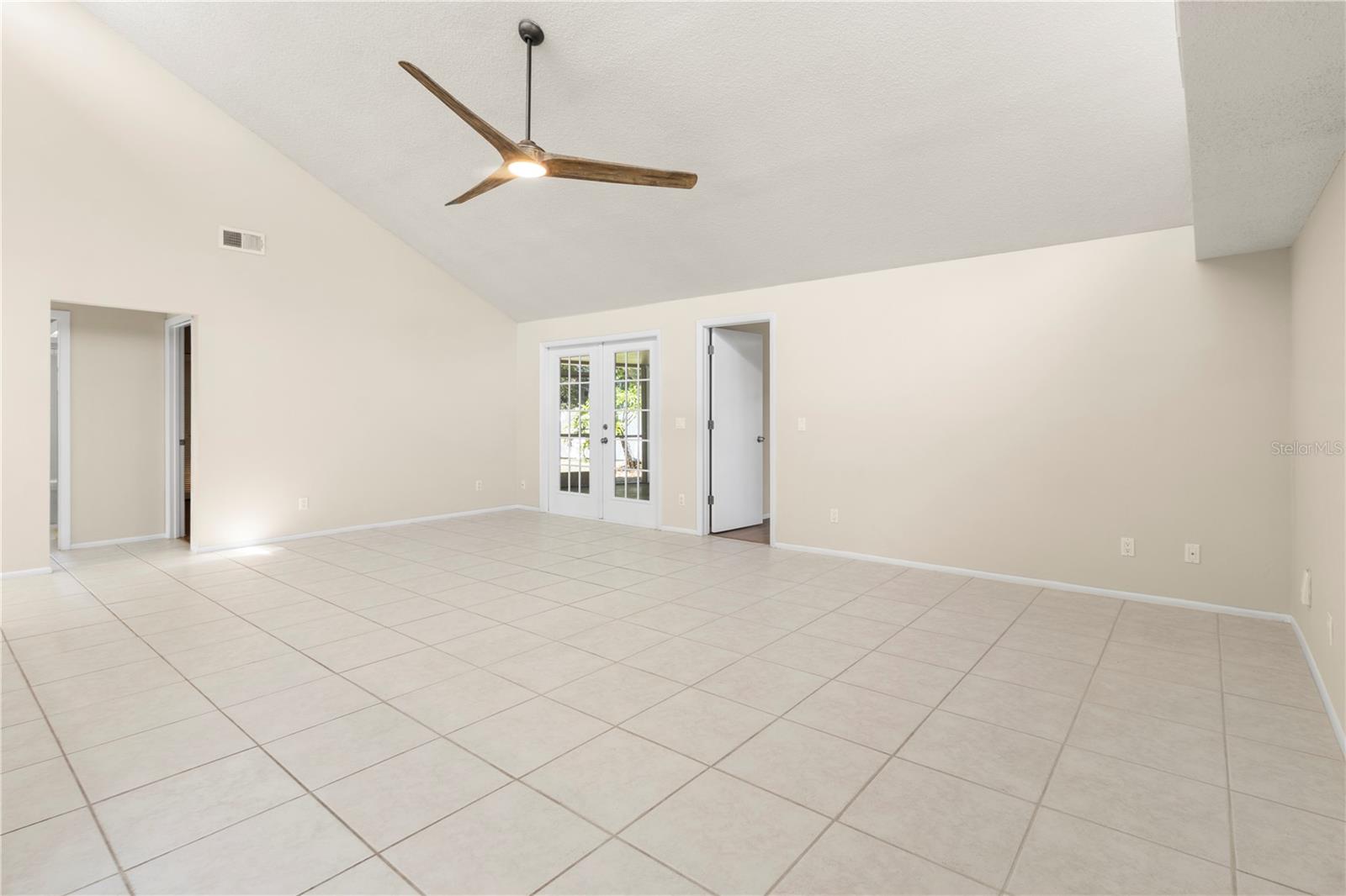 COUNTRY OAKS PH I - Residential