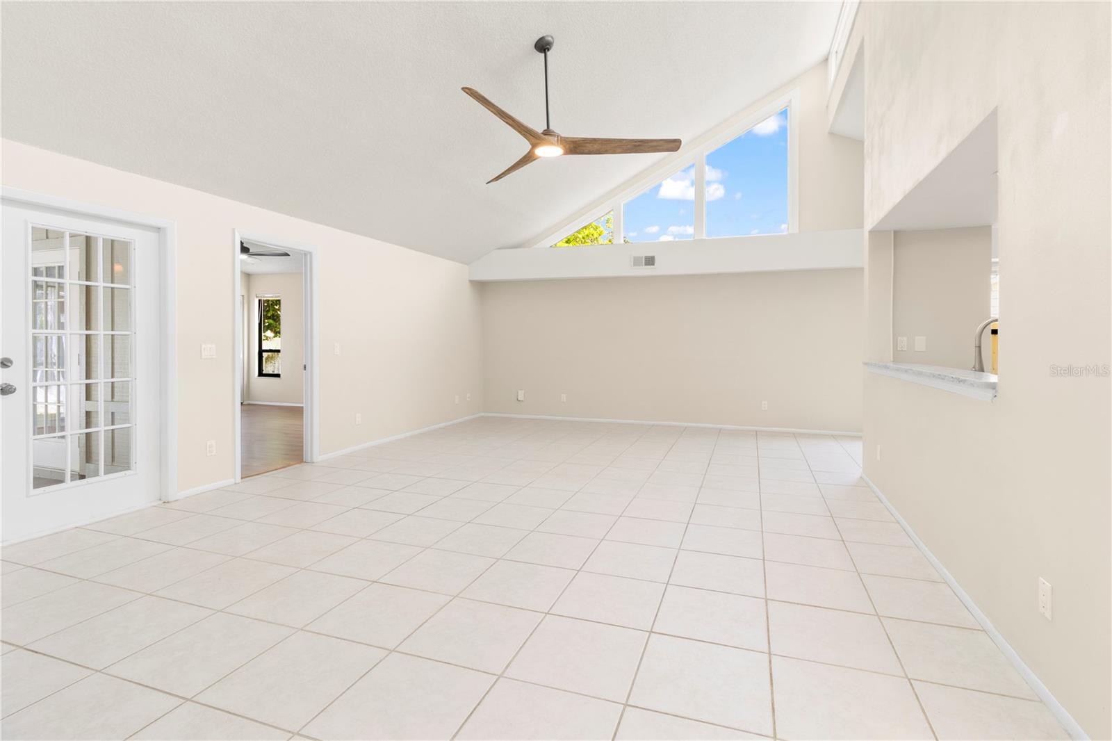 COUNTRY OAKS PH I - Residential