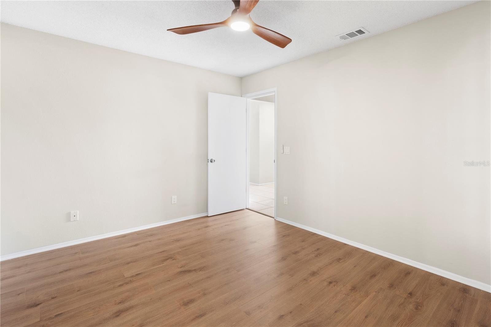 COUNTRY OAKS PH I - Residential
