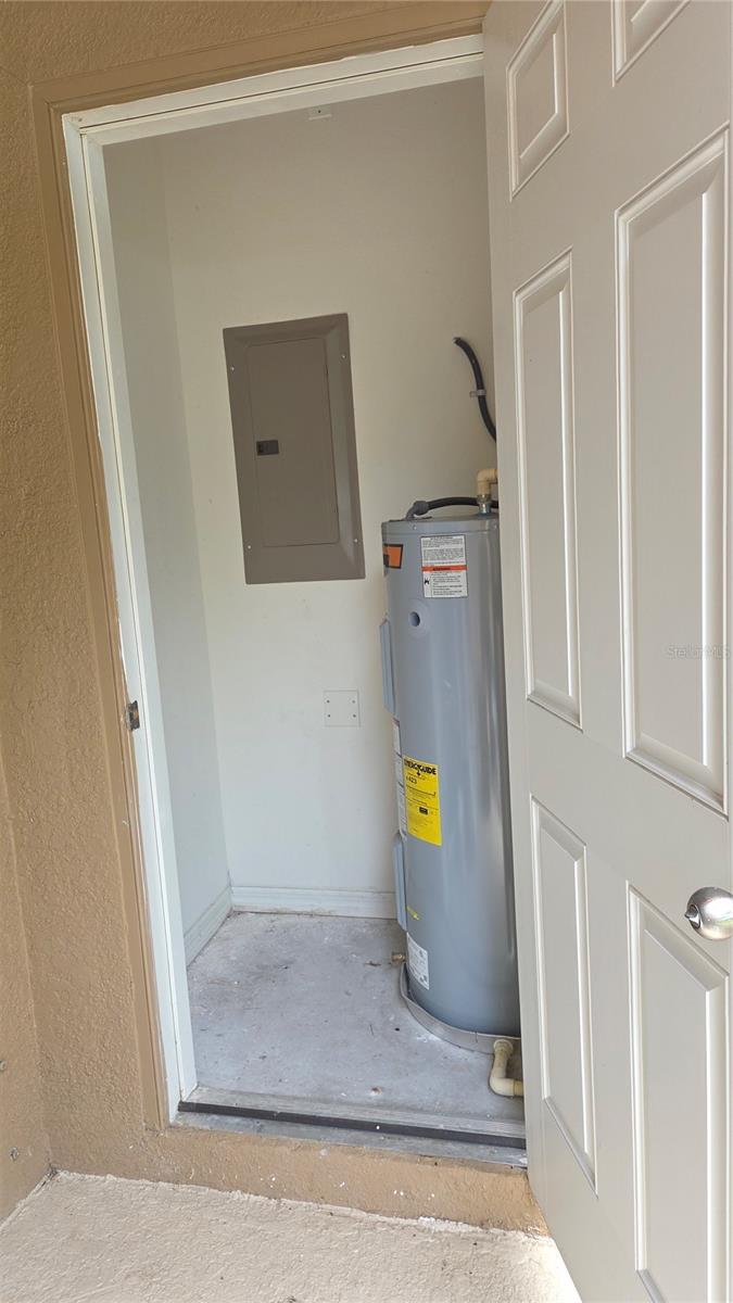 OAK CREEK PRCL 2 UNIT 2A - Residential Lease