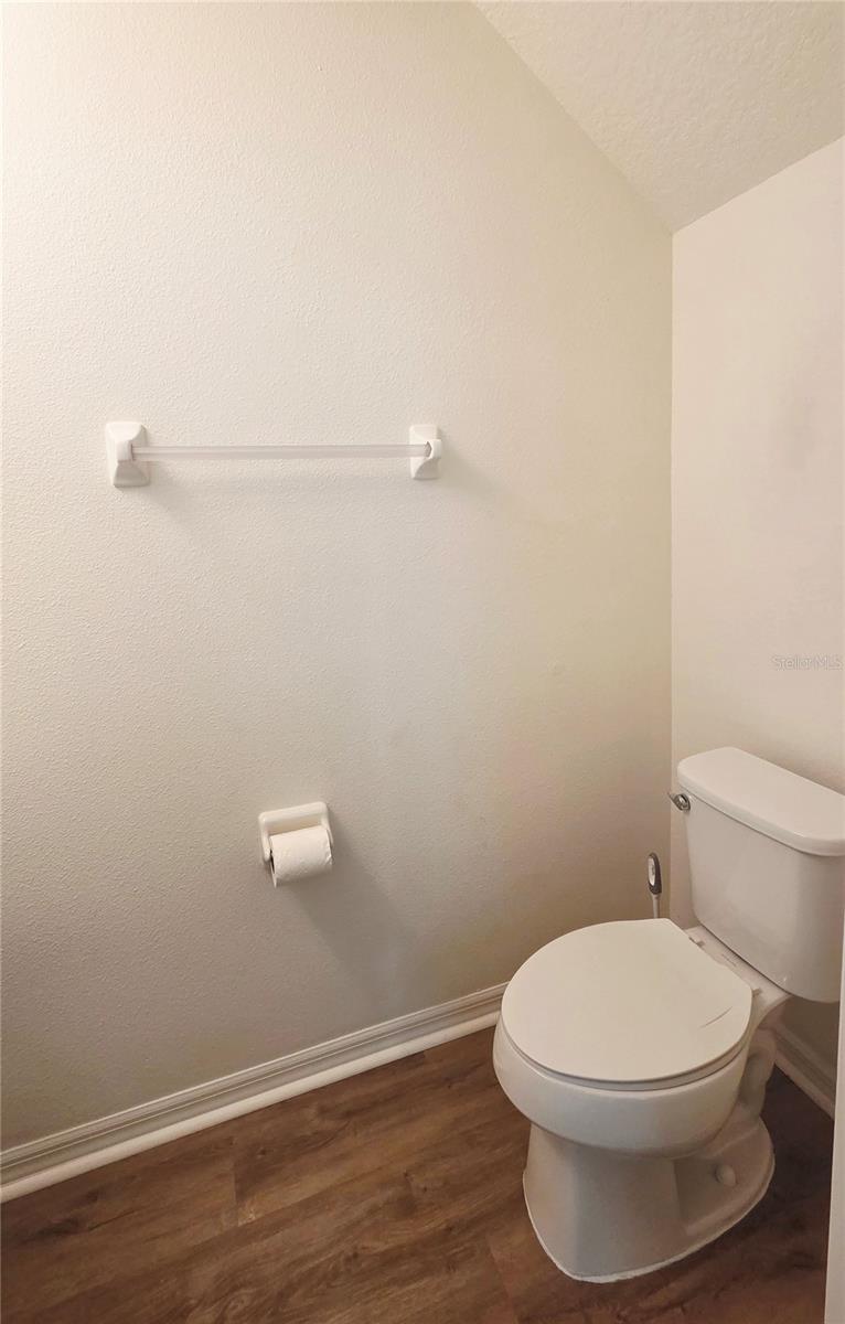 OAK CREEK PRCL 2 UNIT 2A - Residential Lease