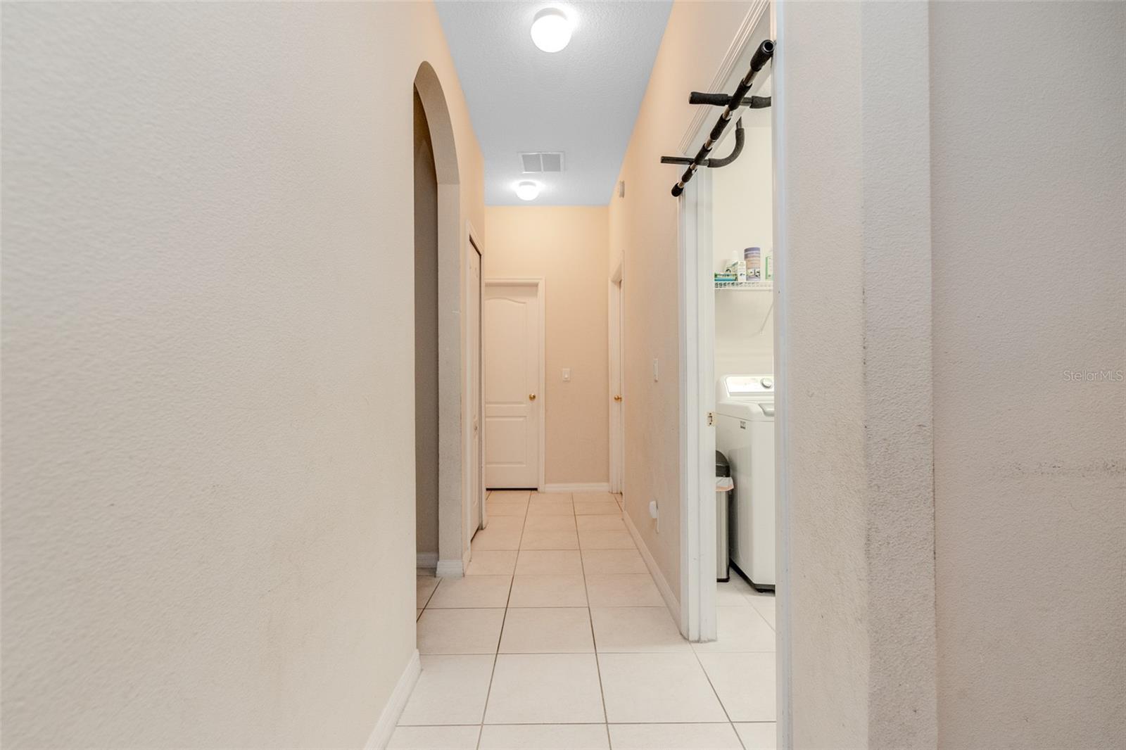 SORRENTO HILLS PH 01 & 02 LT 01 BLK A ORB - Residential