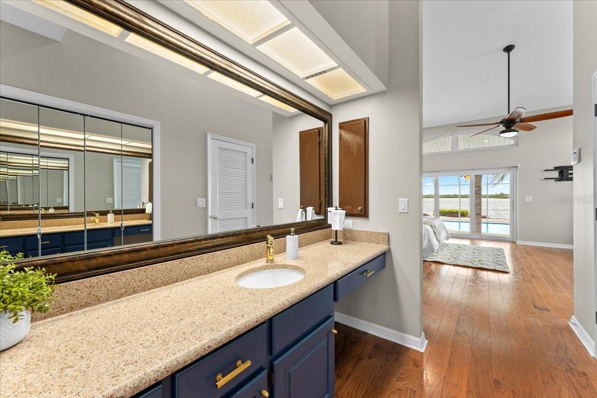 SAIL HARBOR - Residential