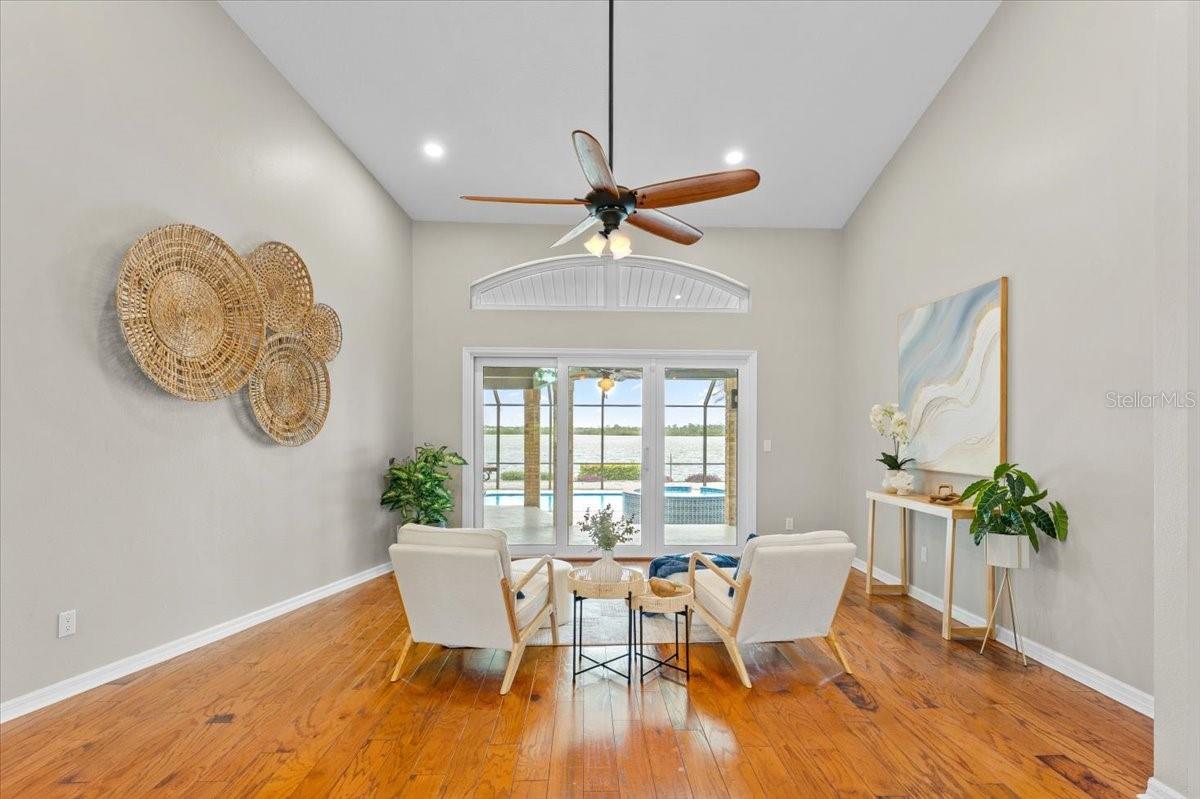 SAIL HARBOR - Residential