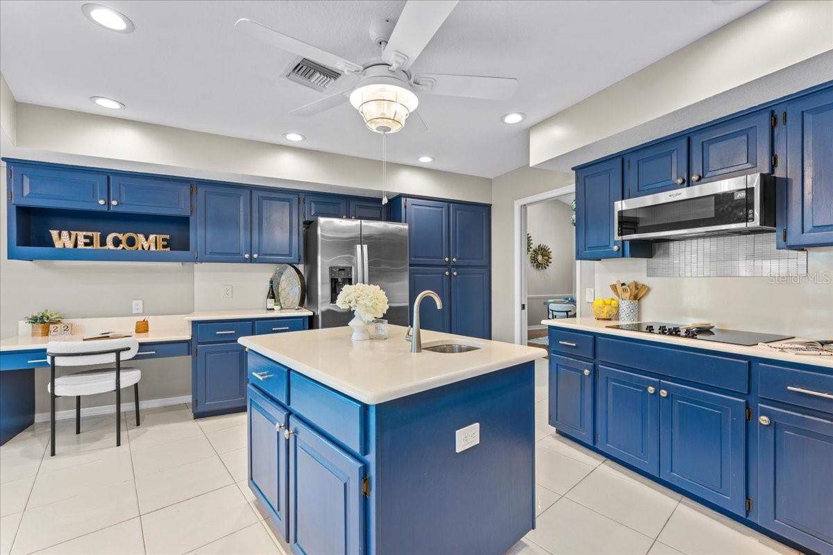 SAIL HARBOR - Residential