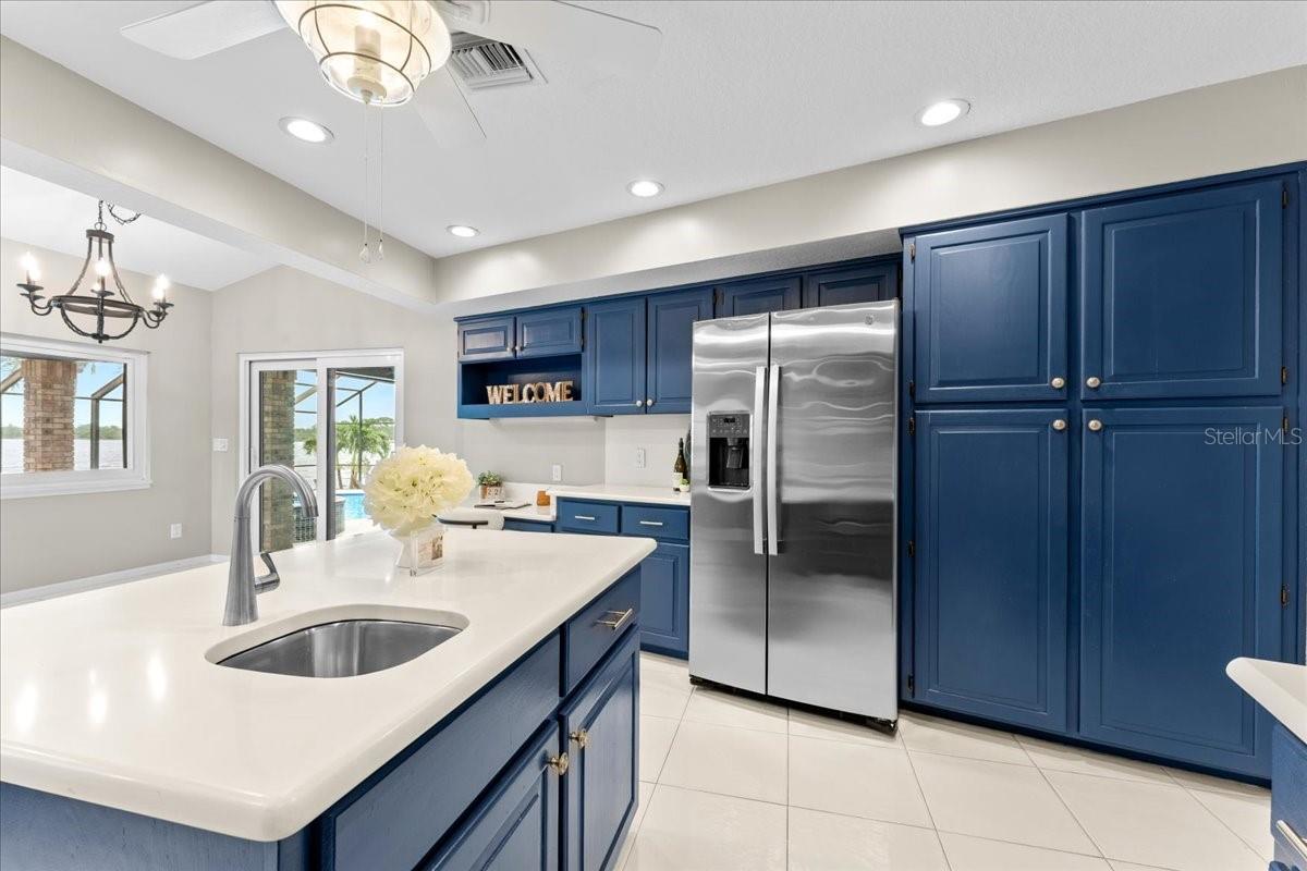 SAIL HARBOR - Residential