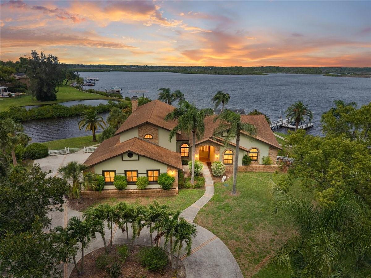 SAIL HARBOR - Residential