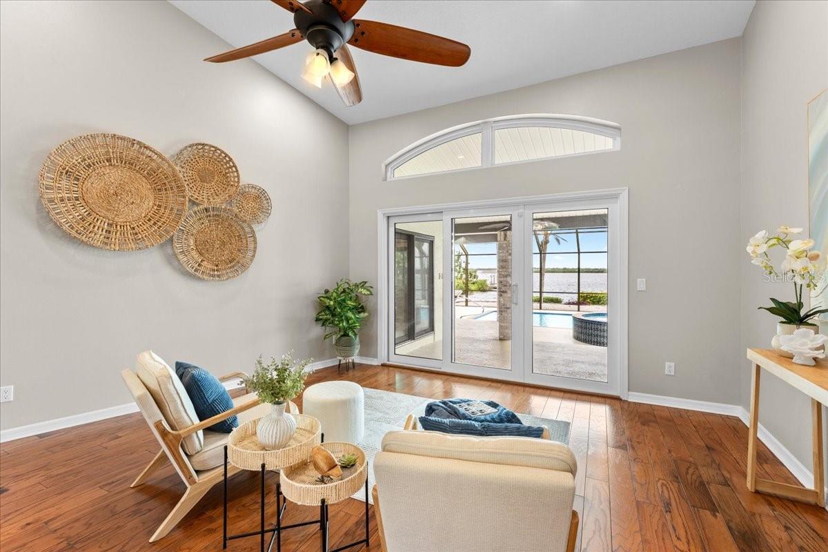 SAIL HARBOR - Residential