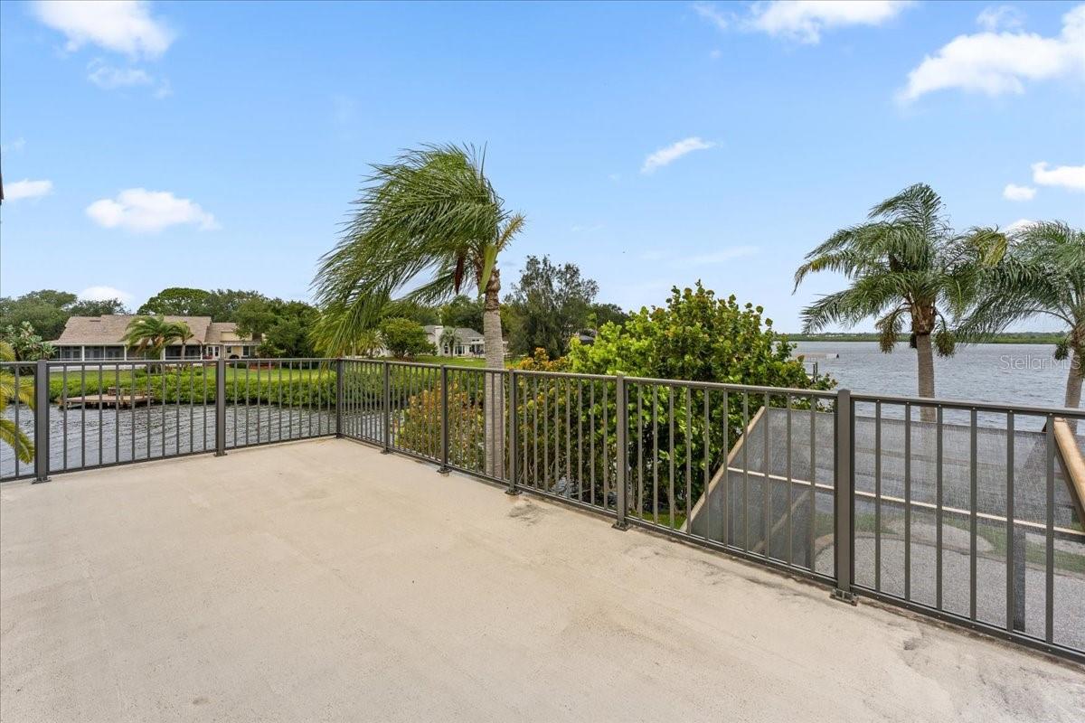 SAIL HARBOR - Residential