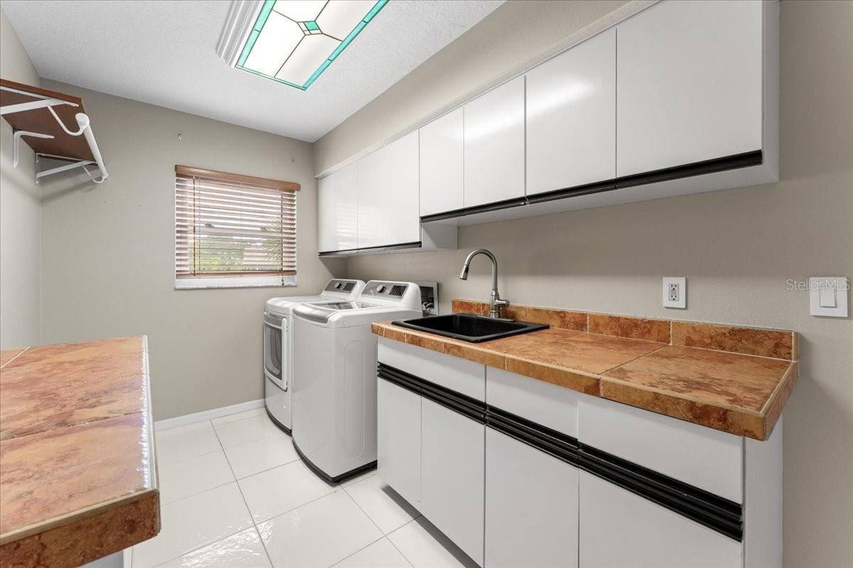 SAIL HARBOR - Residential